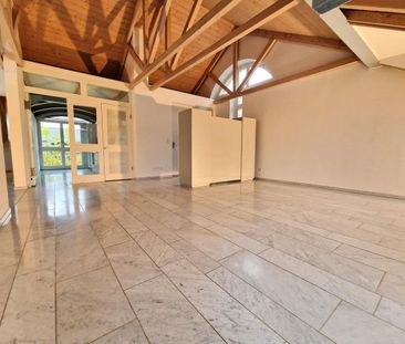 Helle 3.5-Zimmer-Dachwohnung mit zwei Balkonen - Foto 2