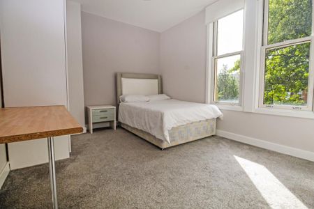 6 bedroom apartment to rent - Photo 5