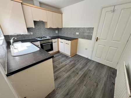 Deans Gate, Willenhall, WV13 - Photo 2