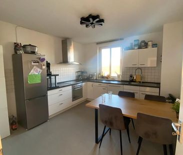 Schöne, helle 2 Zimmer Wohnung (67qm) - Photo 2