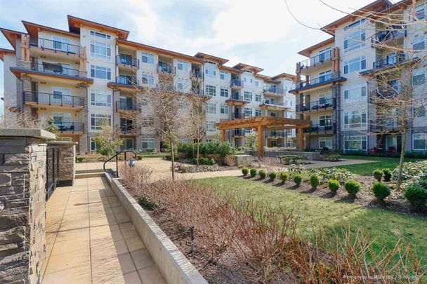 603-2495 Wilson Ave Port Coquitlam - Photo 1