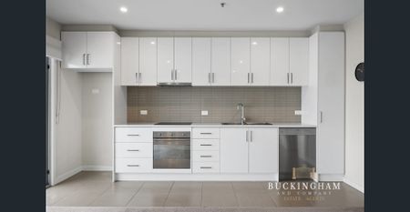 Apartment in the Heart of Montmorency - Photo 3