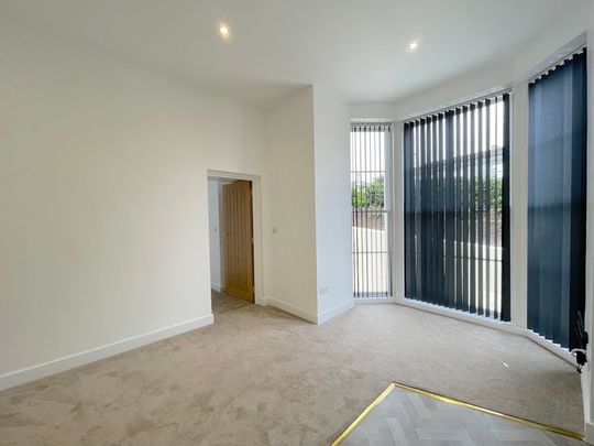 1 bed ground floor flat to rent in Abbey Road, Torquay, TQ2 - Photo 1