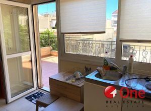 Studio/Γκαρσονιέρα για ενοικίαση - Άγιος Δημήτριος - Photo 2