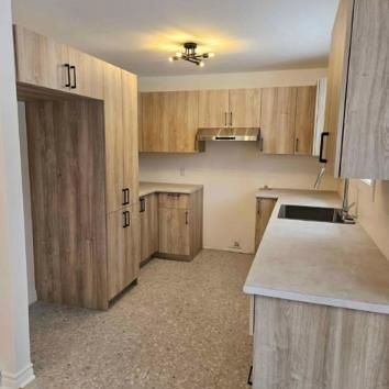 Logement 3 1/2 LIBRE IMMÉDIATEMENT - Photo 1