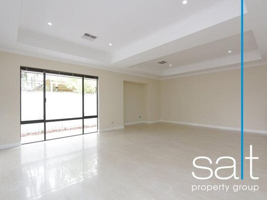 14A North Lake Road, Alfred Cove - Photo 1