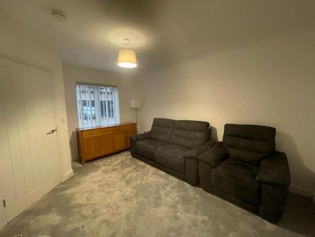 2 bedroom semi-detached house to rent - Photo 2