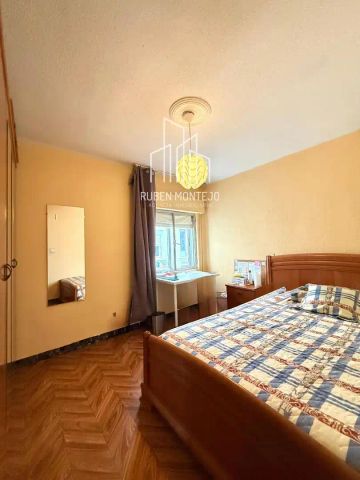 Piso de alquiler en Guerrilleros, Garrido Sur - Photo 3