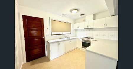 Charming 1-bedroom, 1-bathroom unit - Photo 3