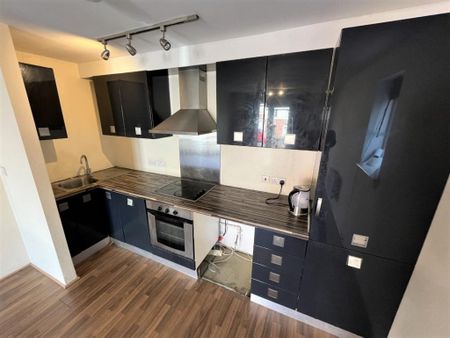 1 bedroom flat to rent - Photo 3