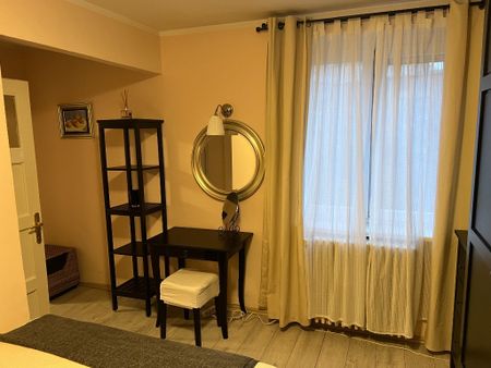 Inchiriez apartament 2 camere Piața Romană - Fotografie 5