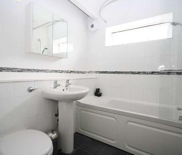 Penyston Road Maidenhead Berkshire, SL6 - Photo 5