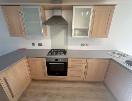 2 Bedroom Apartment To Let - Photo 2