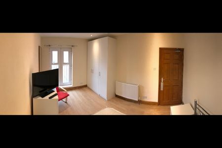 Room in a Shared House, Lordship Lane, N22 - Photo 3