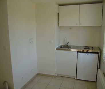 Location Appartement 1 pièce 29m² VETRAZ MONTHOUX 74100 - Photo 4