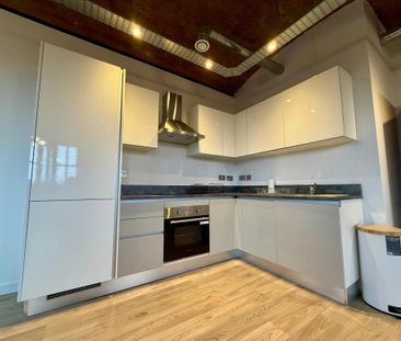 2 bedroom apartment to rent - Photo 4