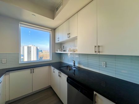 For Lease - 18 Graydon Hall Dr Drive Unit# 2309, Toronto, Ontario - Photo 4