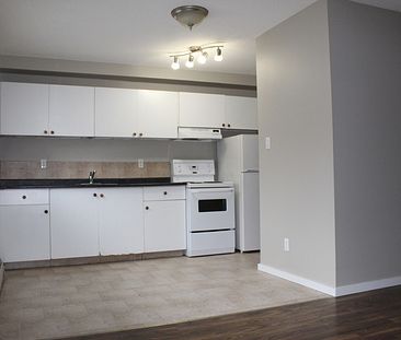 Duchess Manor | 901 5 Avenue North, Saskatoon - Photo 1