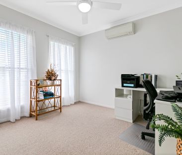 Near New Family Home in Award Winning Estate! - Photo 3