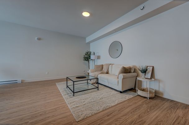 For Lease - 205-70 Vieux-Silo Road, Orleans - Cumberland and Area, Ontario - Photo 1