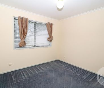 10 Canola Place, Estella NSW 2650 - Photo 4