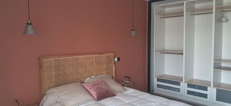 Location Appartement 3 pièces Meublé 110m² LES ABYMES 97139 - Photo 2