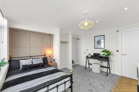 6 bedroom house to rent - Photo 2