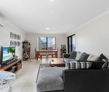 Walking Distance to Parks and Bounty Boulevard State School - Photo 1