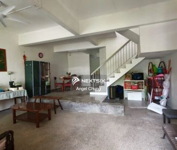 Jalan Laksamana Cheng Ho(Rock Rd) Double Storey House - Foto 3