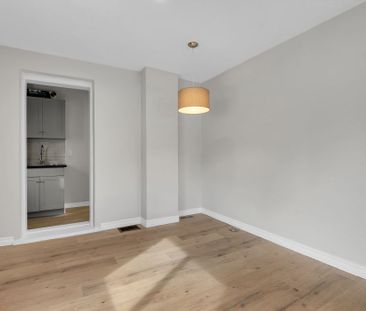 For Lease - 113 Fairmont Avenue, West Centre Town, Ontario - Photo 5