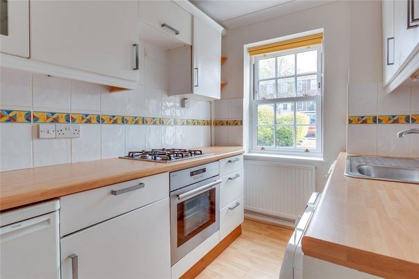 2 bedroom house to rent - Photo 1
