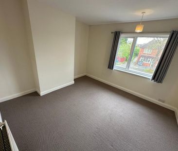 3 bedroom end of terrace house to rent - Photo 4