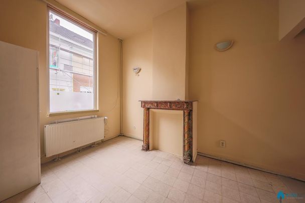 Ruime instapklare woning met terras - Photo 1