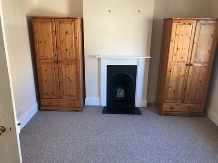 Northfield Road, Eton Wick, Windsor,SL4 - Photo 4