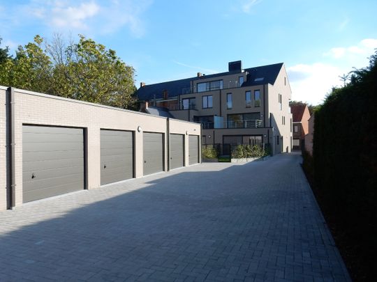 Prachtig energiezuinig appartement met 1 slaapkamer +bureau/dressing, garage en terras! - Photo 1