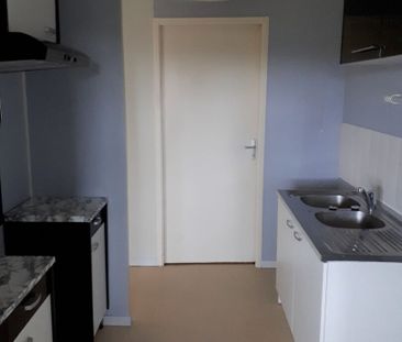 Location Appartement 3 pièces 61m² - Photo 4