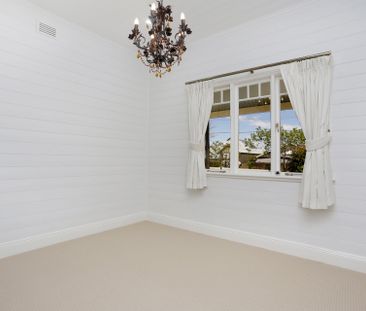 55 Albion Road, Box Hill - Photo 2