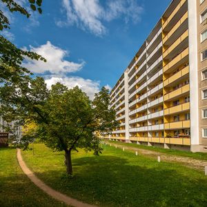 schöne 4-Raum-Wohnung in Lobeda-West - Photo 3