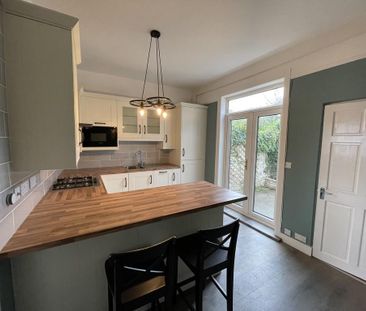 2 bedroom terraced house to rent - Photo 6