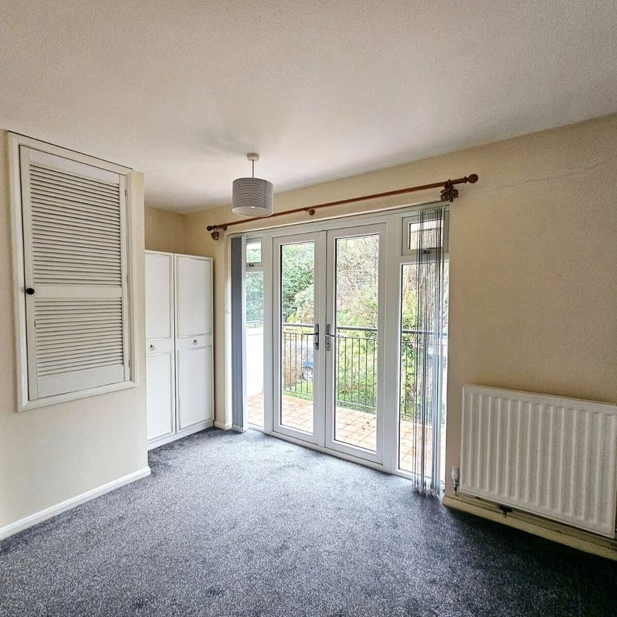 Copperfield Road, Southampton - Photo 1