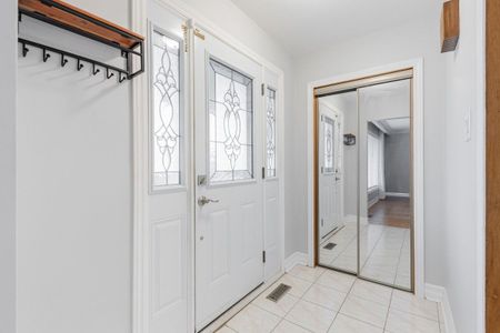 For Lease - 9 Clipper Road, Toronto, Ontario - Photo 5