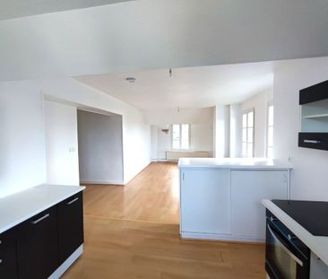 Location Appartement 4 pièces 98m² CHALON SUR SAONE 71100 - Photo 5