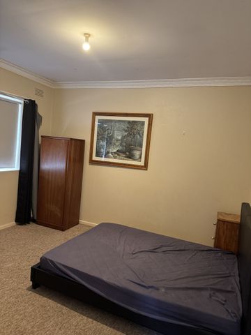 Fully Furnished - Photo 5