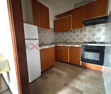 CAVARZERE - APPARTAMENTO CON TERRAZZO E GARAGE - Photo 4