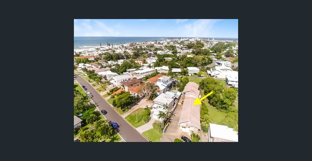 Renovated Retreat in Alexandra Headlands! - Photo 1