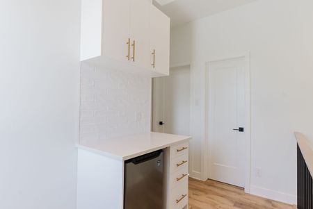 For Lease - 845 Champlain Street Unit# Unit 9 The Butterfly, Orleans - Cumberland and Area, Ontario - Photo 5