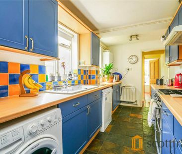 3 bedroom terraced house to rent - Photo 4