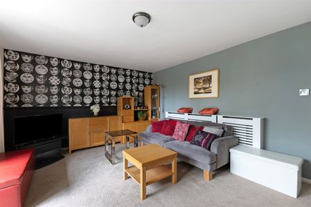 Lansdowne Road, London, SW20 flat to rent - Photo 3