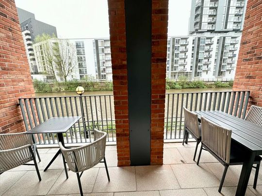 1 Bed Flat, Derwent Street, M5 - Photo 1