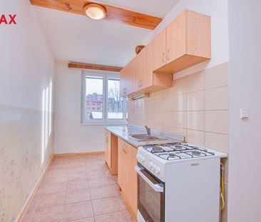 Pronájem bytu 2+1 v osobním vlastnictví 54 m², Aš - Photo 2